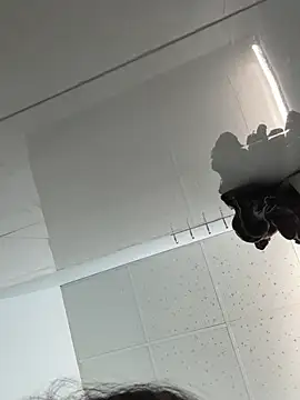 Nabi_squirt live sex cam