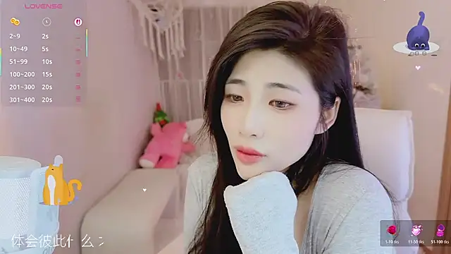 Vaidurya-Yolo live sex cam