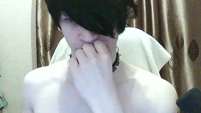 ShyDarko live sex cam