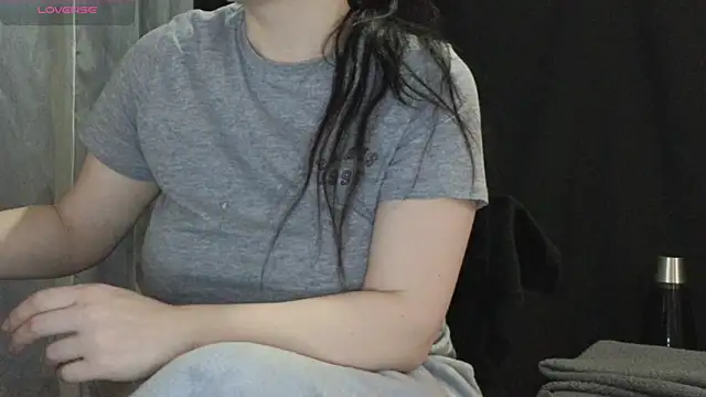 Mia_G0ld's cam snapshot