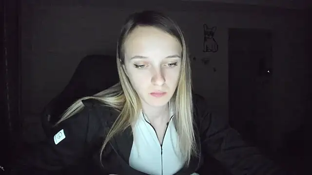 RouseReed's cam snapshot