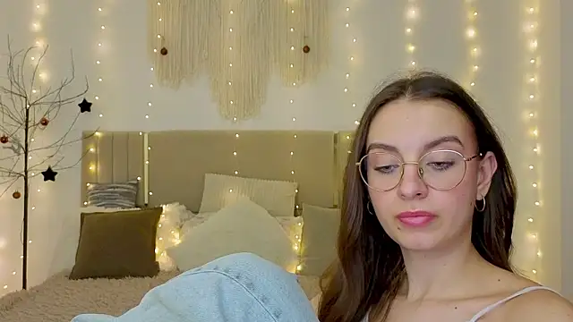 Real_cutie1's cam snapshot