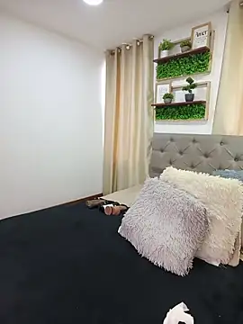 sasi_luna's cam snapshot