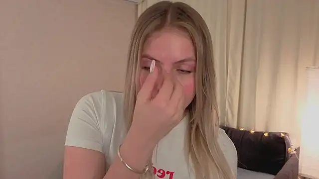 GinaNelson's cam snapshot