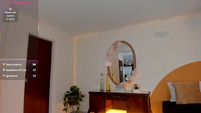 liaa_moretti_'s cam snapshot