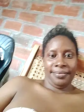 sofia-03's cam snapshot