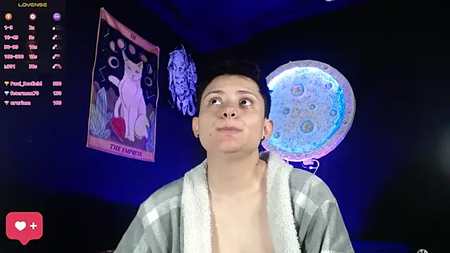 girl_intense444 live sex cam