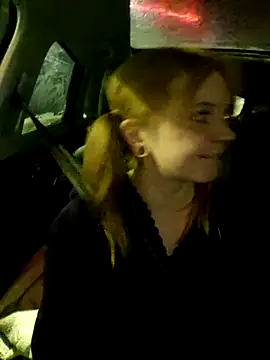 MichelleVibes18 live sex cam