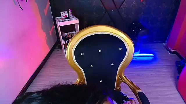 Sweettpleasure's cam snapshot