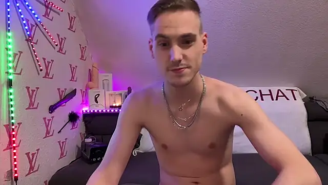 Cookieboy88 live sex cam