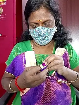 umashreetamil live sex cam