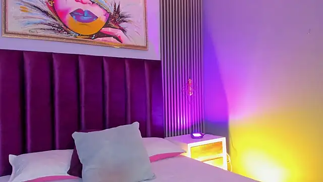 LauraAristizabal live sex cam