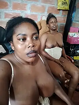 sofia-03's cam snapshot