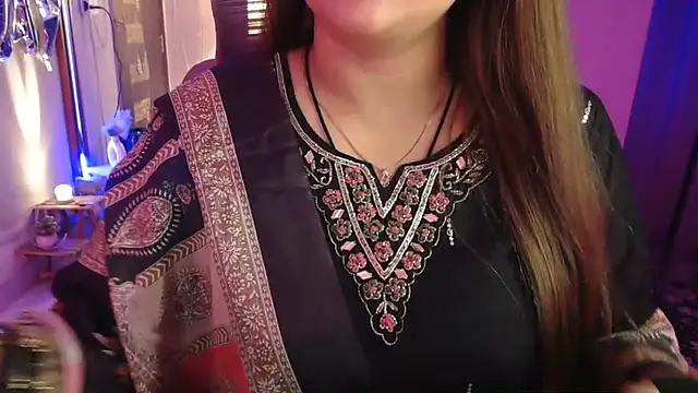 Mitikaa's cam snapshot