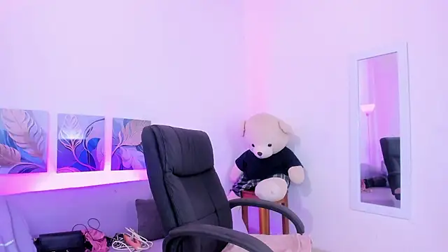 Allyson_aisha's cam snapshot