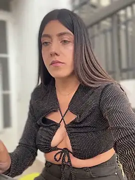 ElectraPink_'s cam snapshot