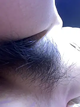 iu_uzZ's cam snapshot