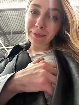 Sunny___Bunny live sex cam