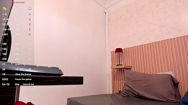 Yarah_Noor live sex cam