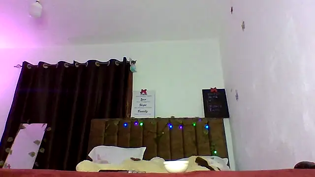 Nubian_cake001's cam snapshot