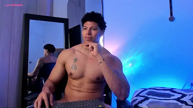 Adambrocs1's cam snapshot