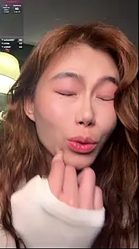 Cici250808's cam snapshot