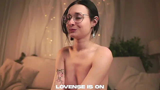 DarcyAspacio's cam snapshot