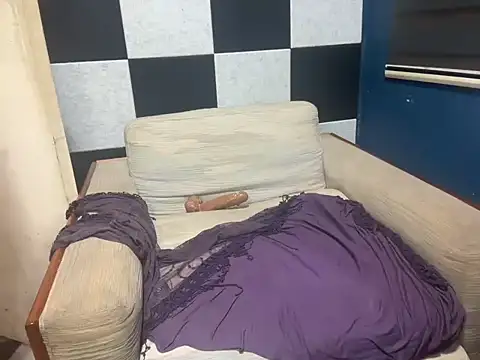 asian-doll's cam snapshot