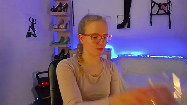 NancyHottie's cam snapshot