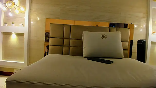 chloe_murray's cam snapshot