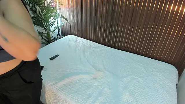 Roxie-NS's cam snapshot