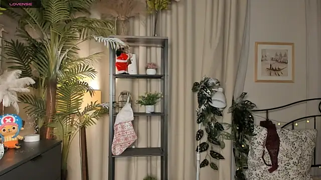 ThelmaJusto live sex cam