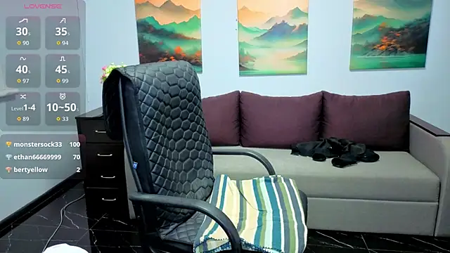 Mira_Whites's cam snapshot