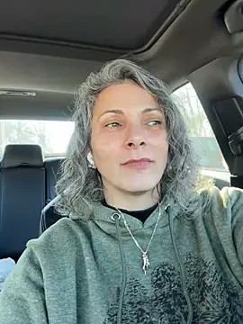 cumguzzler143's cam snapshot