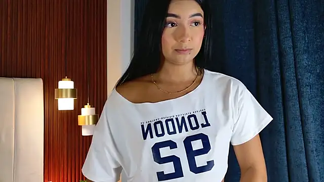 MeganCruzGB live sex cam