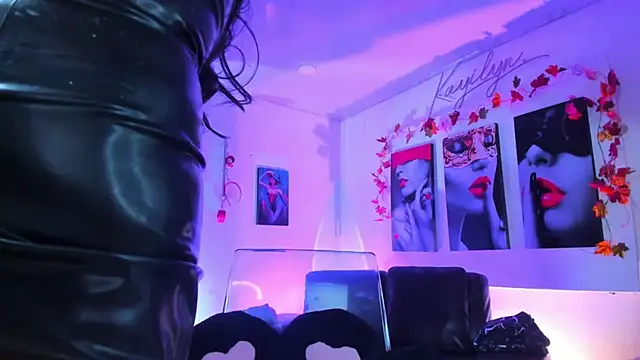 kayilyn live sex cam