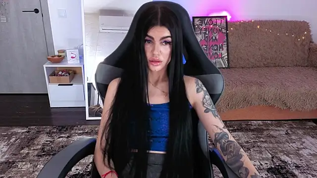 Tiffany_lab's cam snapshot