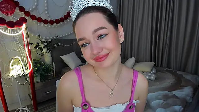 MiracleCurly live sex cam