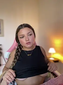 SweetFoxEyes_'s cam snapshot