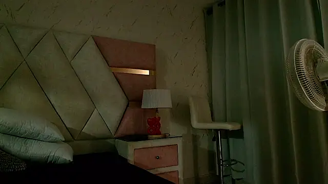 Zoelucas live sex cam