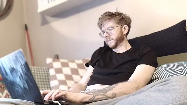 Gingerxl8 live sex cam