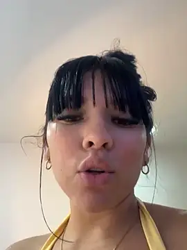 BrendaCrean live sex cam