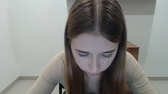 SweetBellaa_'s cam snapshot