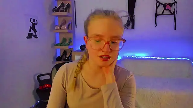 NancyHottie's cam snapshot