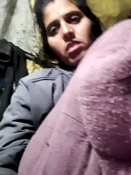 Bhavna8080's cam snapshot