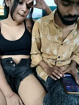 Couple_fuckerr's cam snapshot