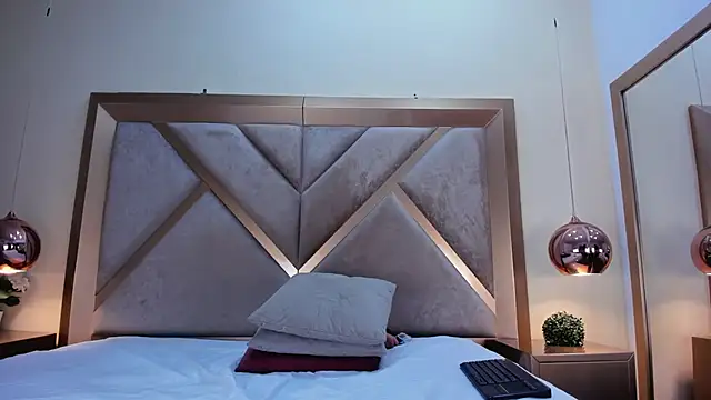 Megan_Siner's cam snapshot