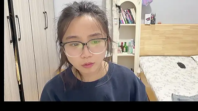 Hmm_0303's cam snapshot