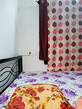 LoveLy-Soneya's cam snapshot