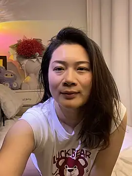 mo-mo-69's cam snapshot